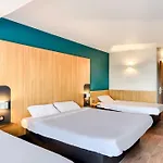 B&B HOTEL Pézenas 2*