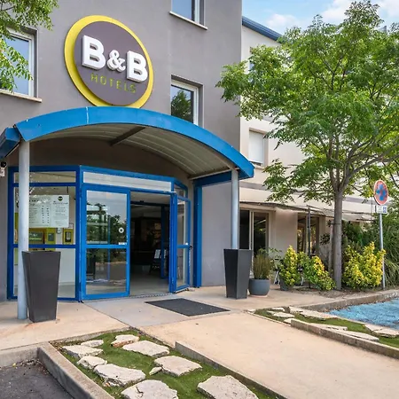 호텔 B&B Hotel Pezenas