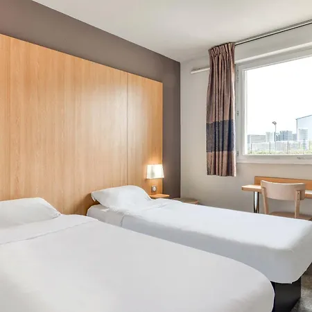 B&B Hotel Pezenas