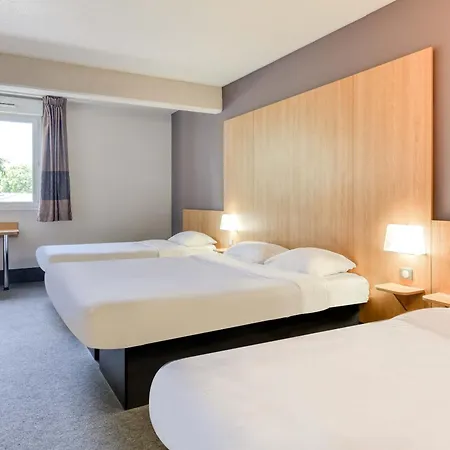 B&B Hotel Pezenas 2*