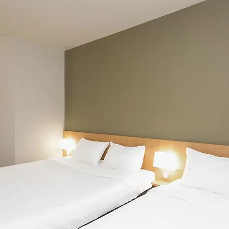 B&B Hotel Pezenas 2*