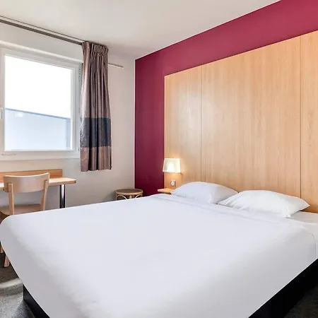 B&B Hotel Pezenas Hotel
