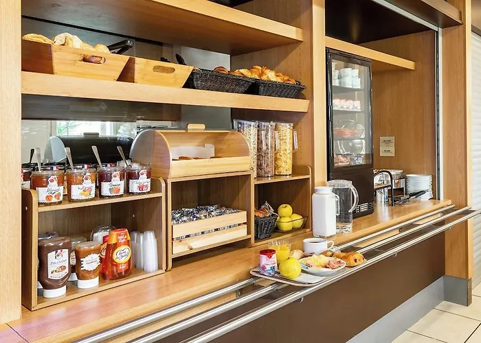 B&B Hotel Pezenas 2* Pézenas