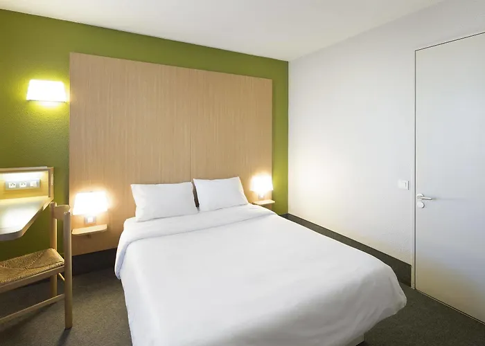 B&B Hotel Pezenas Hotel